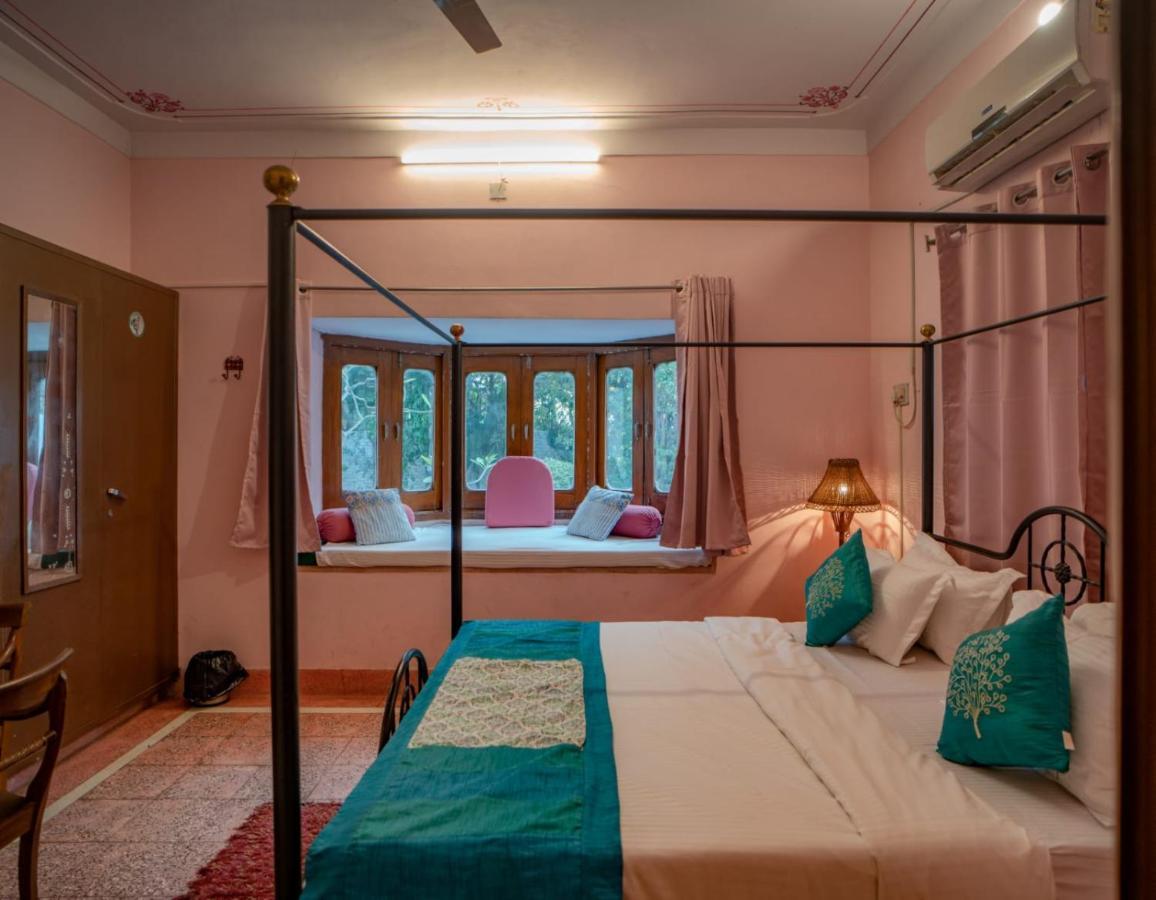 Hotel Ambavgarh Palace أُودايبور المظهر الخارجي الصورة
