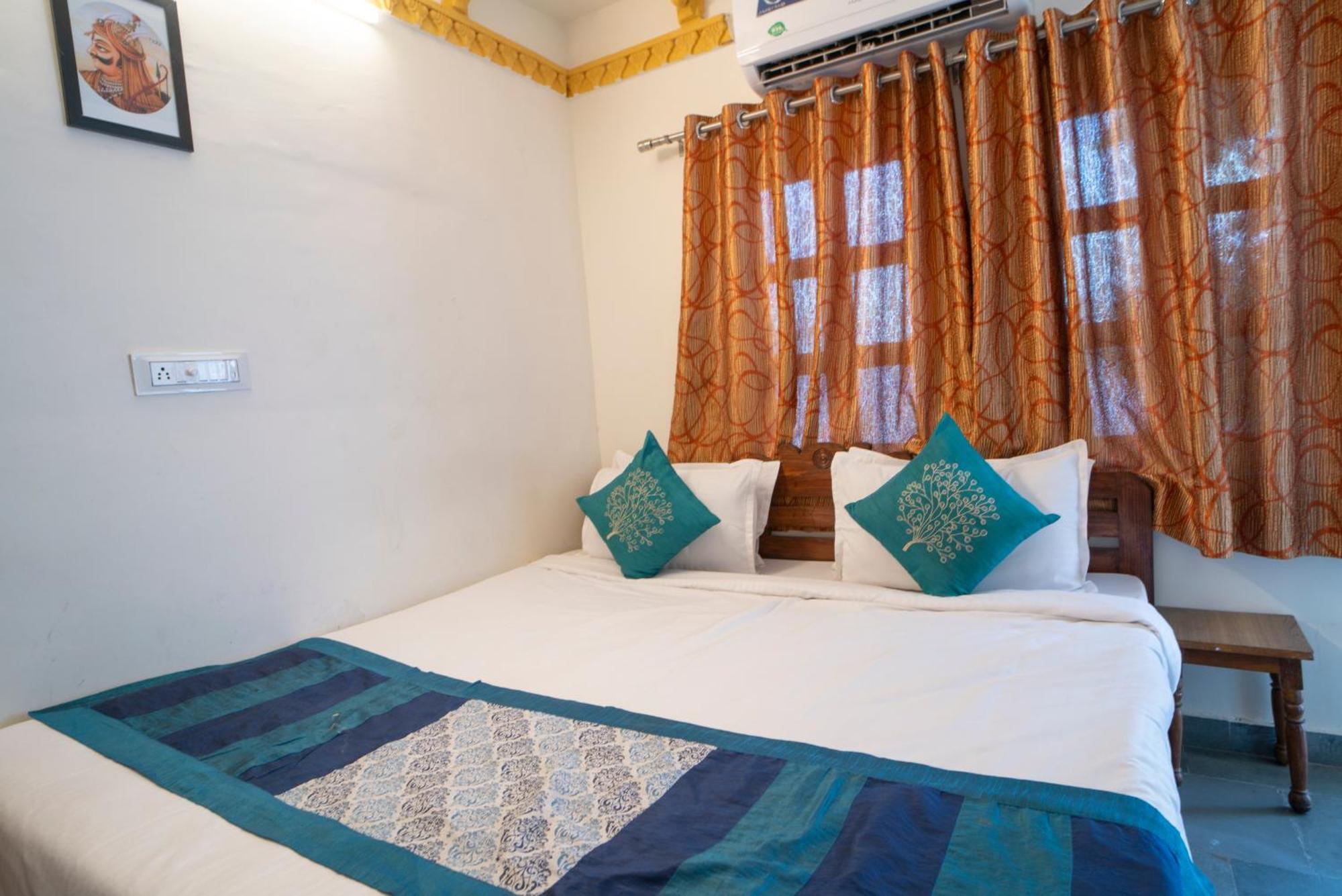 Hotel Ambavgarh Palace أُودايبور المظهر الخارجي الصورة