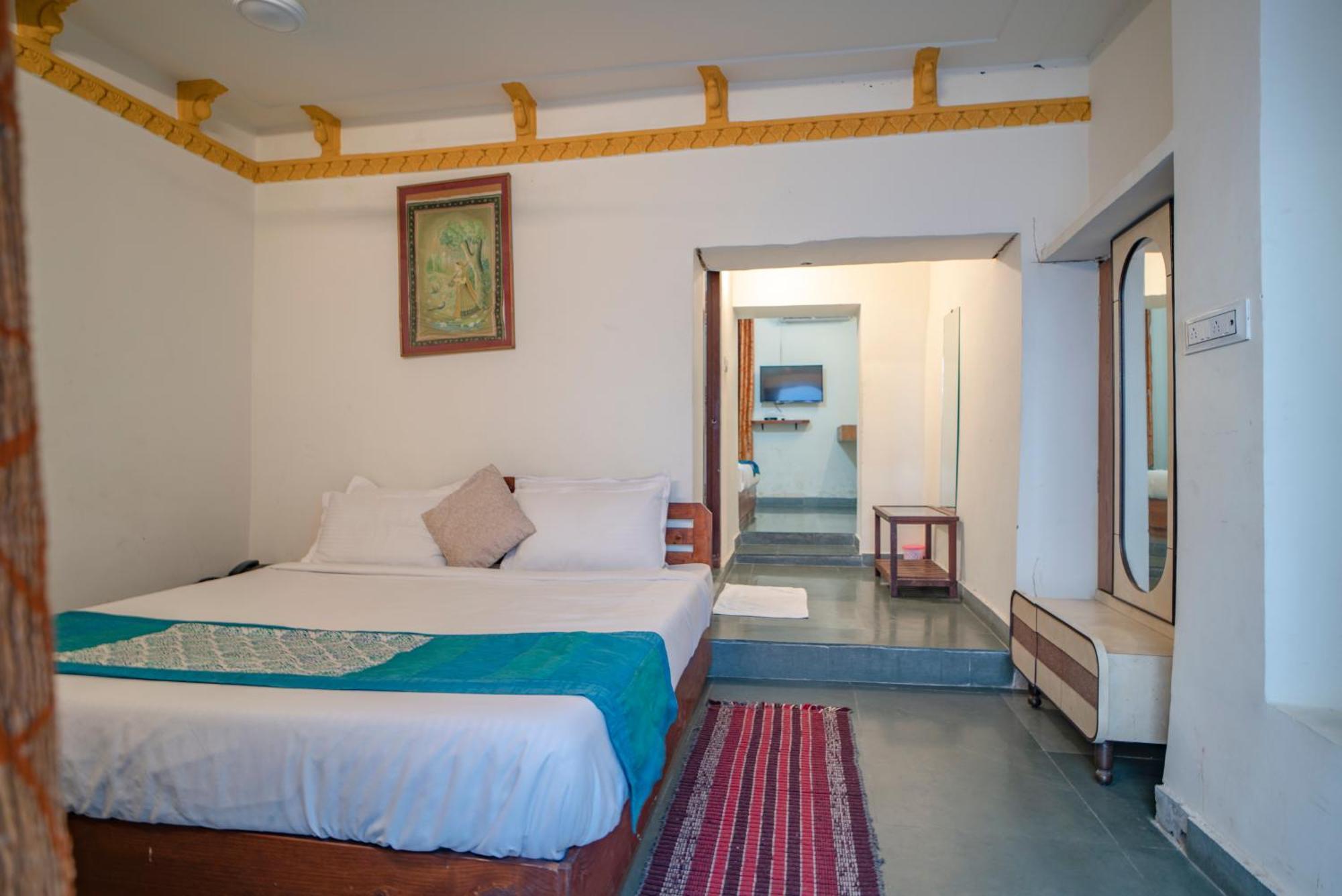 Hotel Ambavgarh Palace أُودايبور المظهر الخارجي الصورة