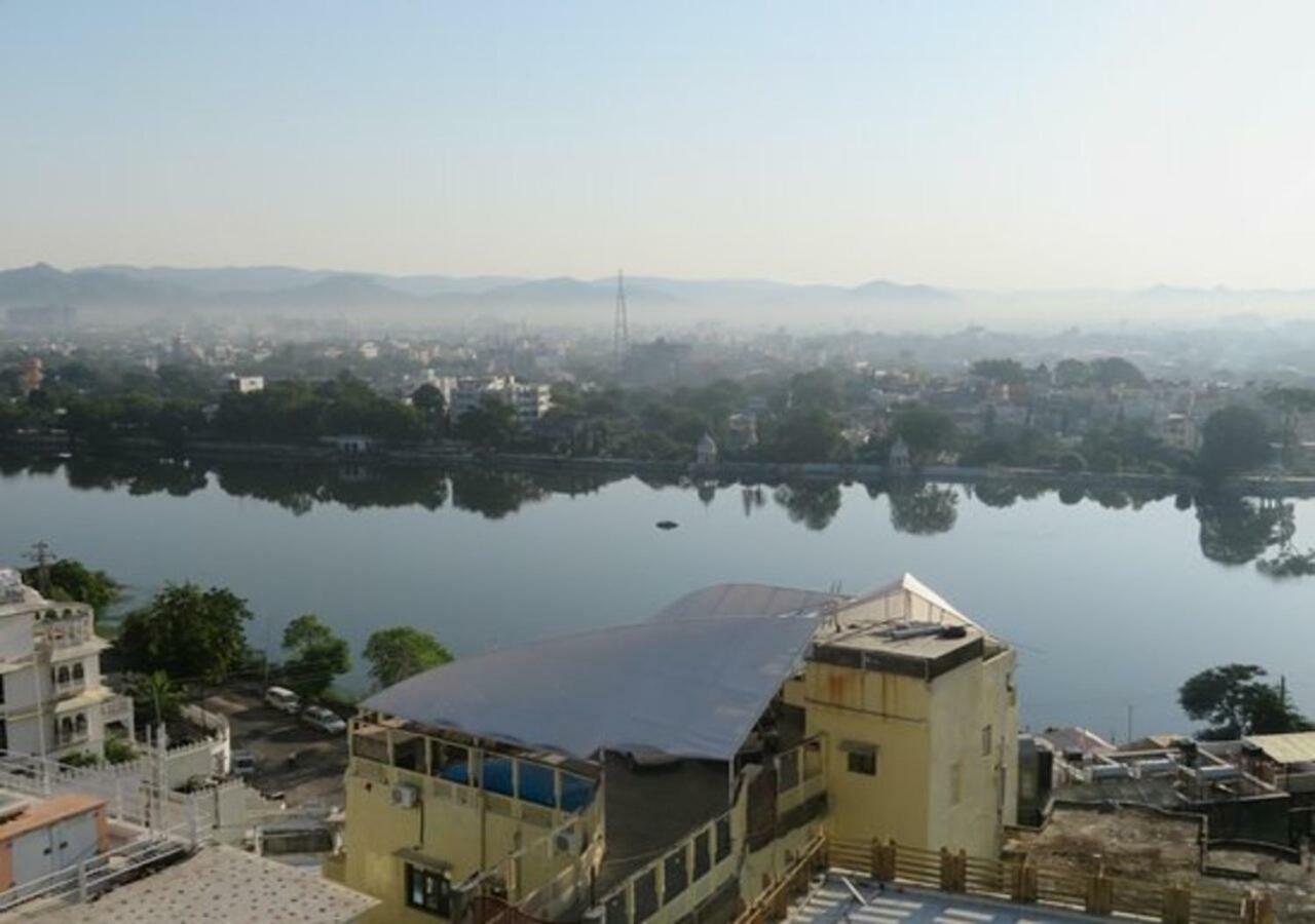 Hotel Ambavgarh Palace أُودايبور المظهر الخارجي الصورة